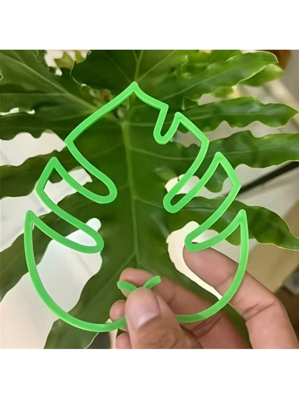 2PCS Green Turtle Bamboo Plant Support Pile - Durable Plastic For Indoor And Outdoor Gardening, Promotes Vertical Growth, Ideal For Climbing Plant Support