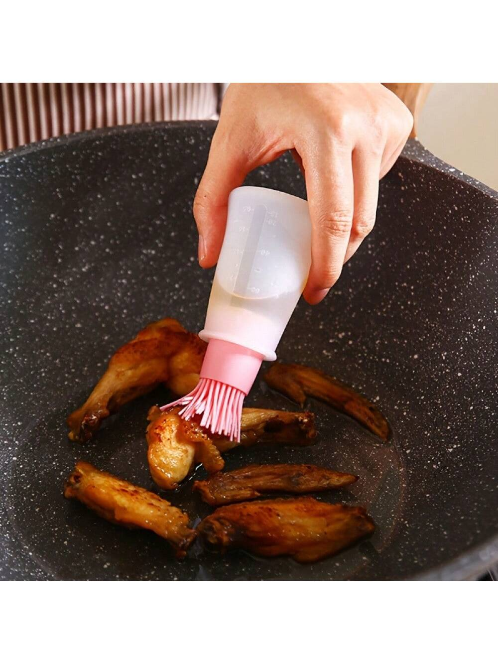 1PC Silicone Oil Brush With Integrated Bottle - High-Temperature Resistant For BBQ, Air Fryer & Baking - Kitchen Essential