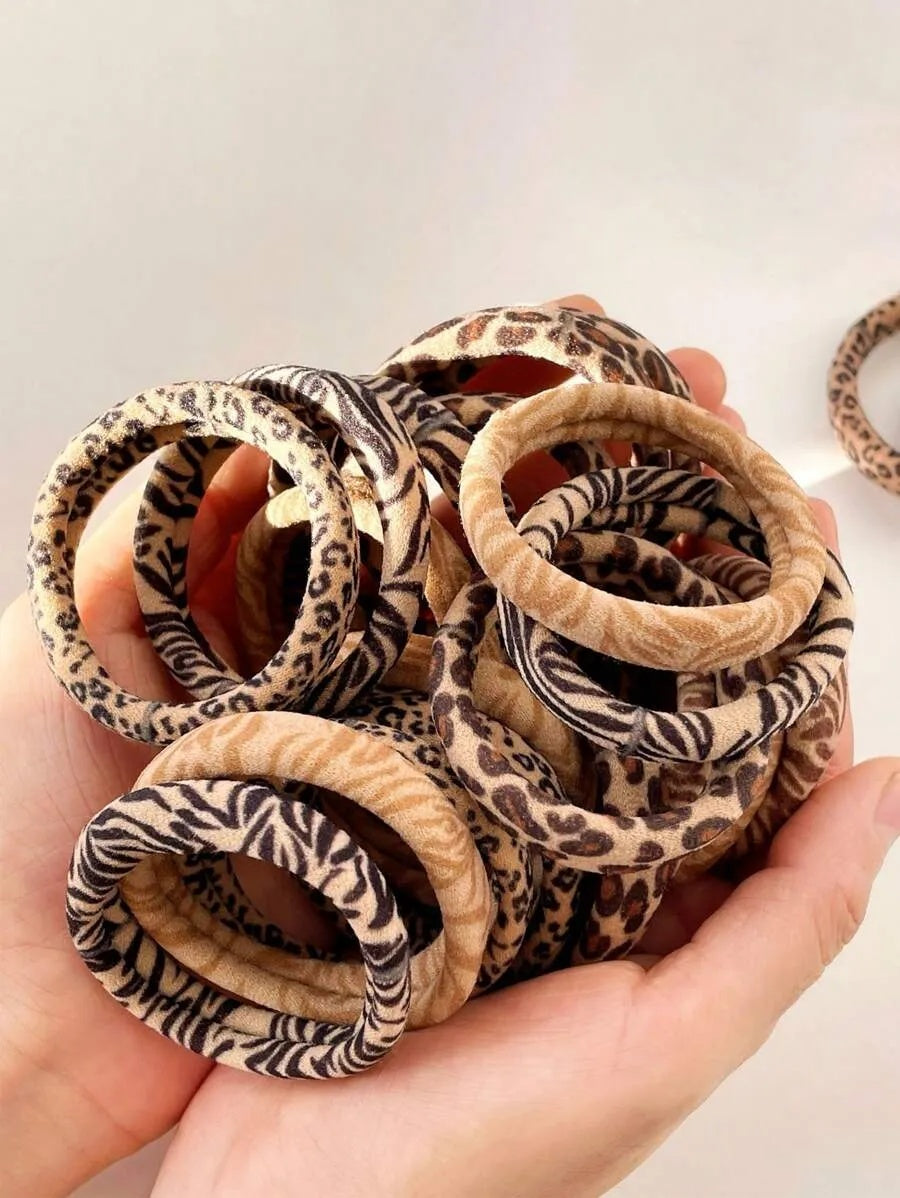 5PCS RANDOM COLOR Women All-Match Leopard Print Elastic Hair Ties, High Stretchy No-Damage Scrunchies, Fashion Versatile Elegant Minimalist Hair Accessories For Daily, Casual, Party, Work, Travel, Washing Face, Makeup