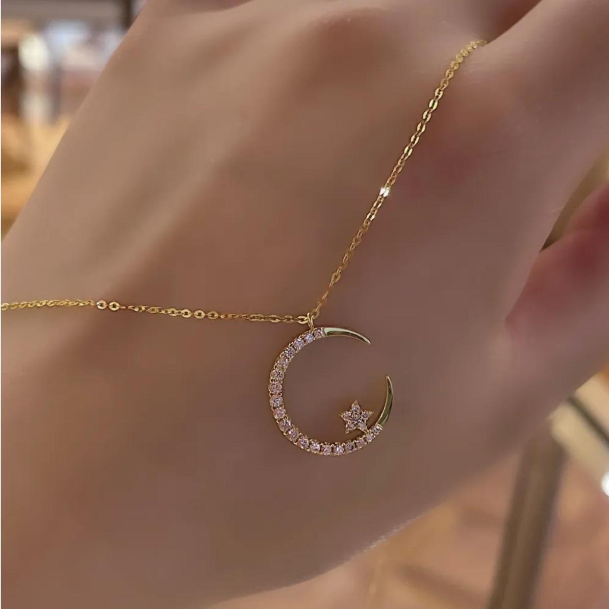 1pc Elegant Rhinestone Studded Star & Moon Necklace, Minimalist Dainty Clavicle Chain For Women, Suitable For Party & Gift