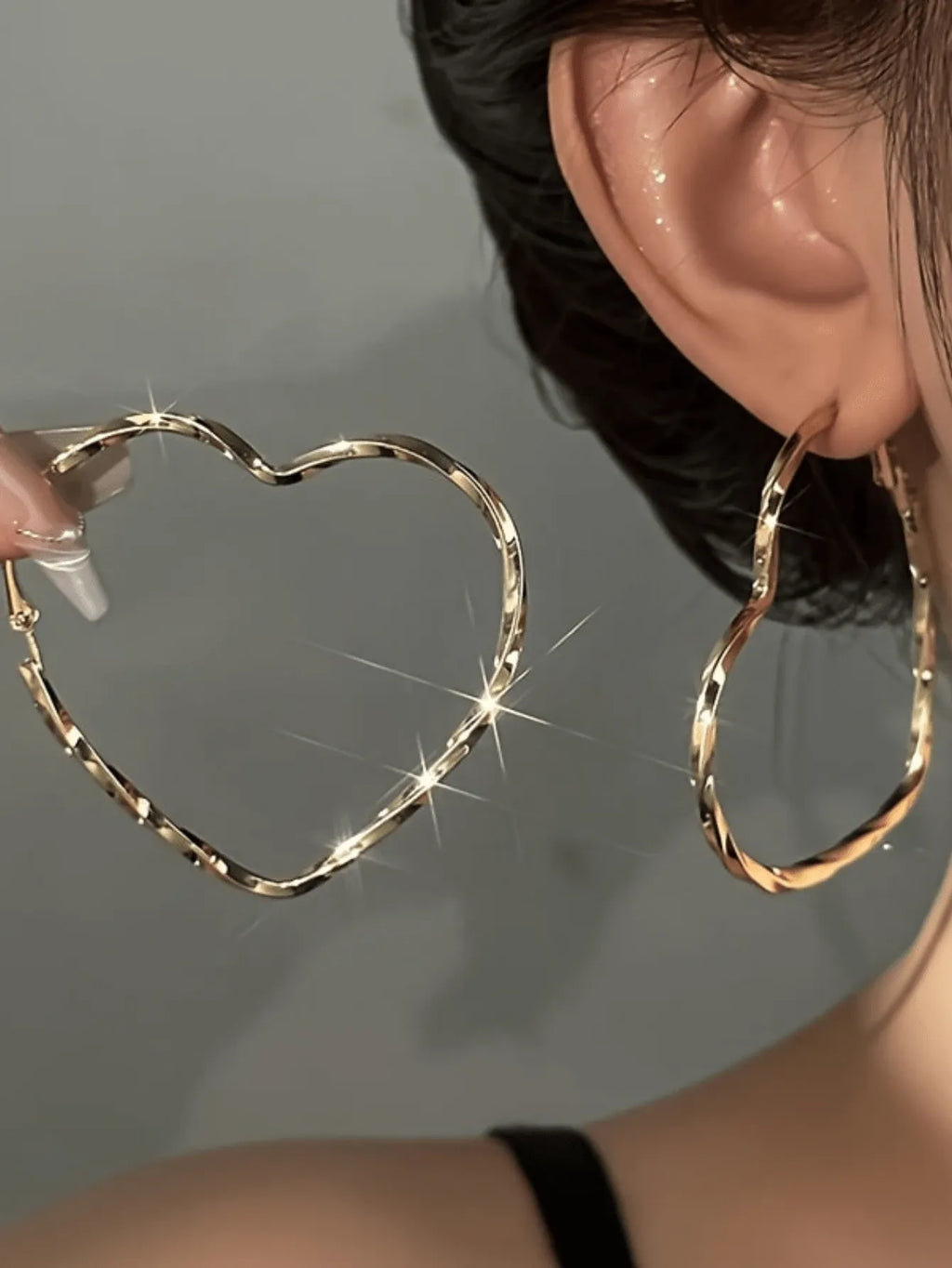 1 Pair Fashion Heart Shaped Twist Design Earrings, Elegant Casual Style For Women Valentines
