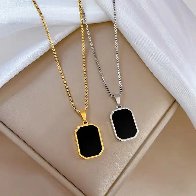 1PC Chic Black Rectangular Brand Clavicle Chain – Women's Internet Celebrity-Favorite Square Pendant Necklace Accessory