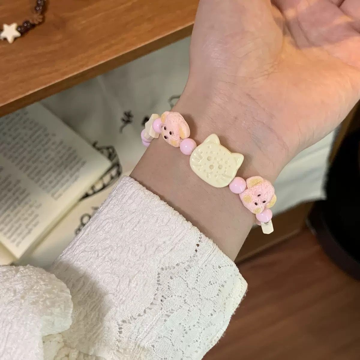 1PC Lovely Cat & Dog Ceramic Bracelet – Stylish High-Quality Braided Jewelry for Best Friends, Couples & Bestie Pairs