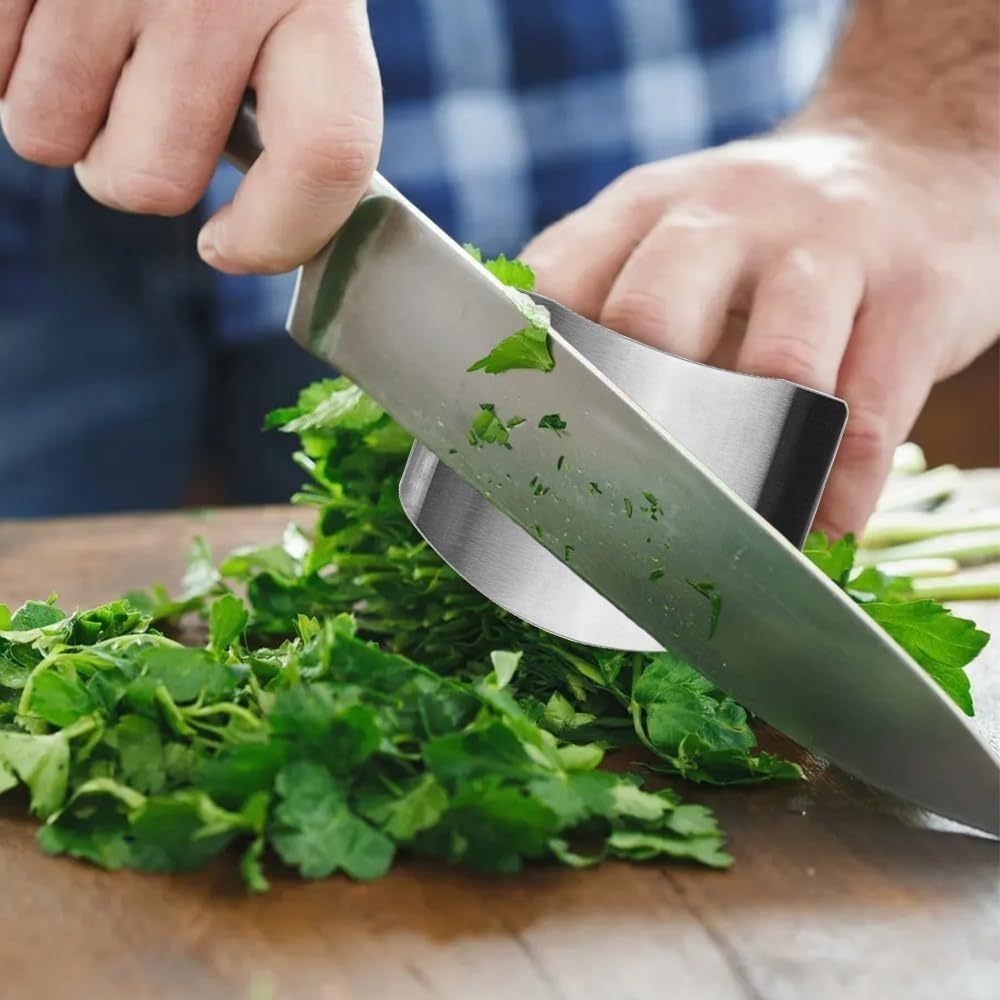 1PC Stainless Steel Anti-Cut Guard, Anti-Cut Finger Protector, Sliced Finger Sleeve, Protective Finger Sleeve, Finger Protector, Reusable Finger Protector, Protect Family Finger Safety Kitchen Gadgets, Sliced Metal Accessories